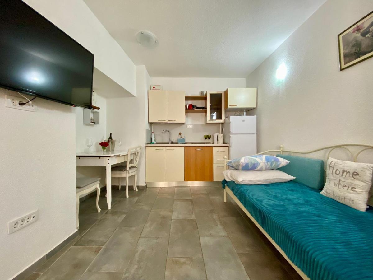 Apartment Papalina City Center Сплит Экстерьер фото